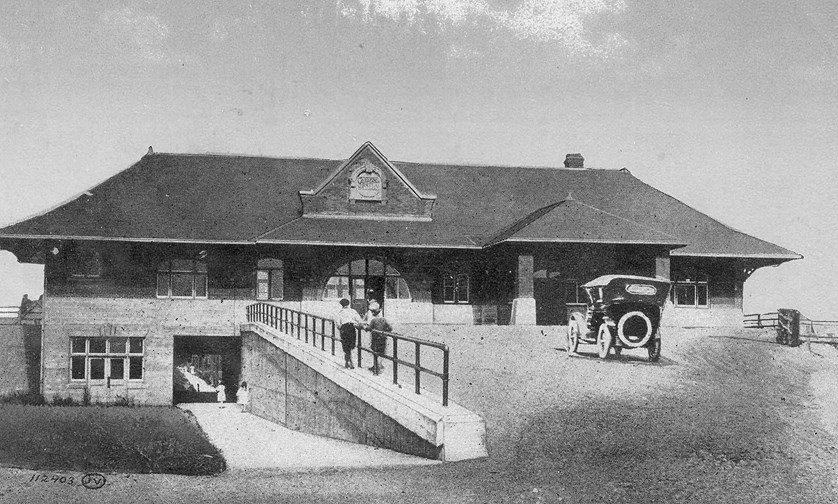 Photo of Former Canadian National Railway Station