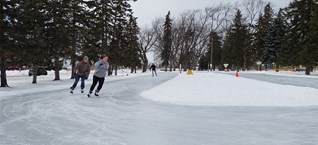 City opening five outdoor skating rinks